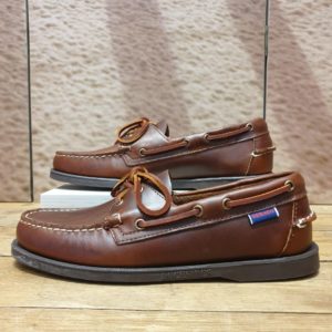 Bateau Dockside Sebago marron
